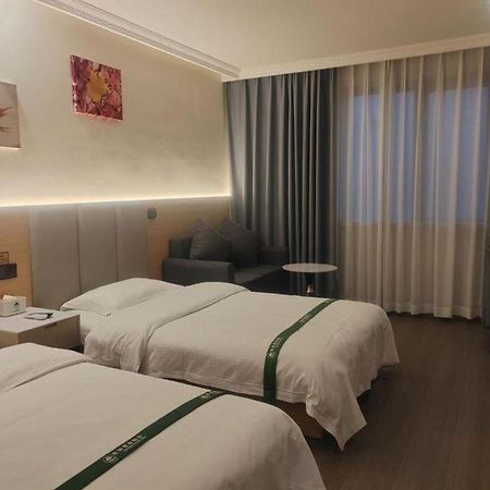 格林豪泰苏州吴江区震泽镇南路快捷酒店 外观 照片